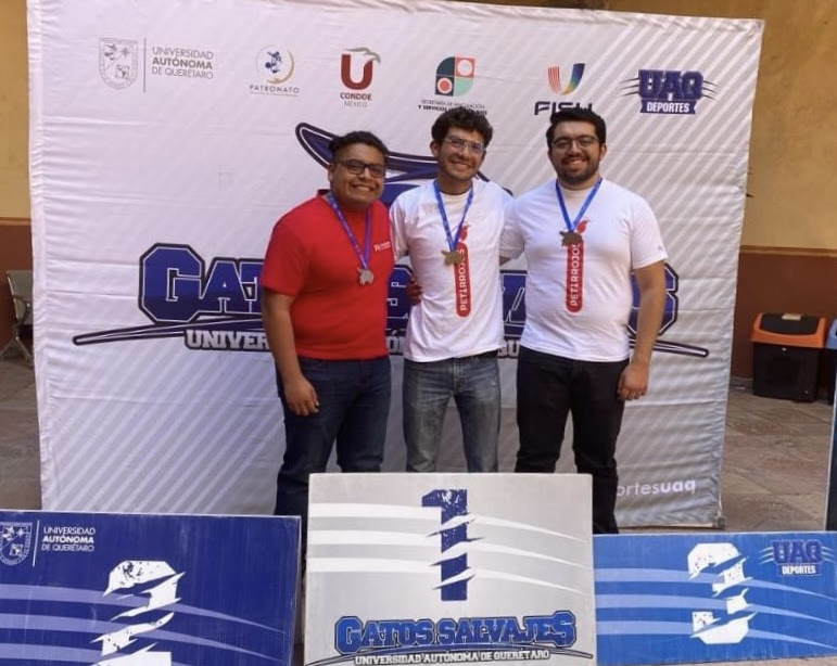 Triunfan-ajedrecistas-de-Contaduria-e-Ingenieriaen-Copa-Autonomia-UAQ Triunfan ajedrecistas de Contaduría e Ingenieríaen Copa Autonomía UAQ