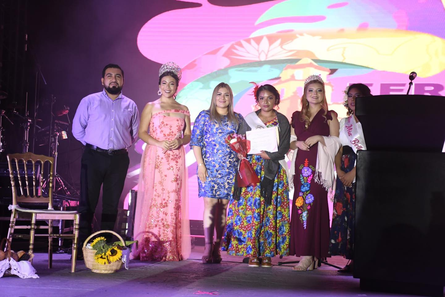 Merari-Lenith-Guerrero-Chavez-Se-Corona-como-la-Flor-mas-Bella-del-Campo-2024-2 Merari Lenith Guerrero Chávez Se Corona como la Flor más Bella del Campo 2024