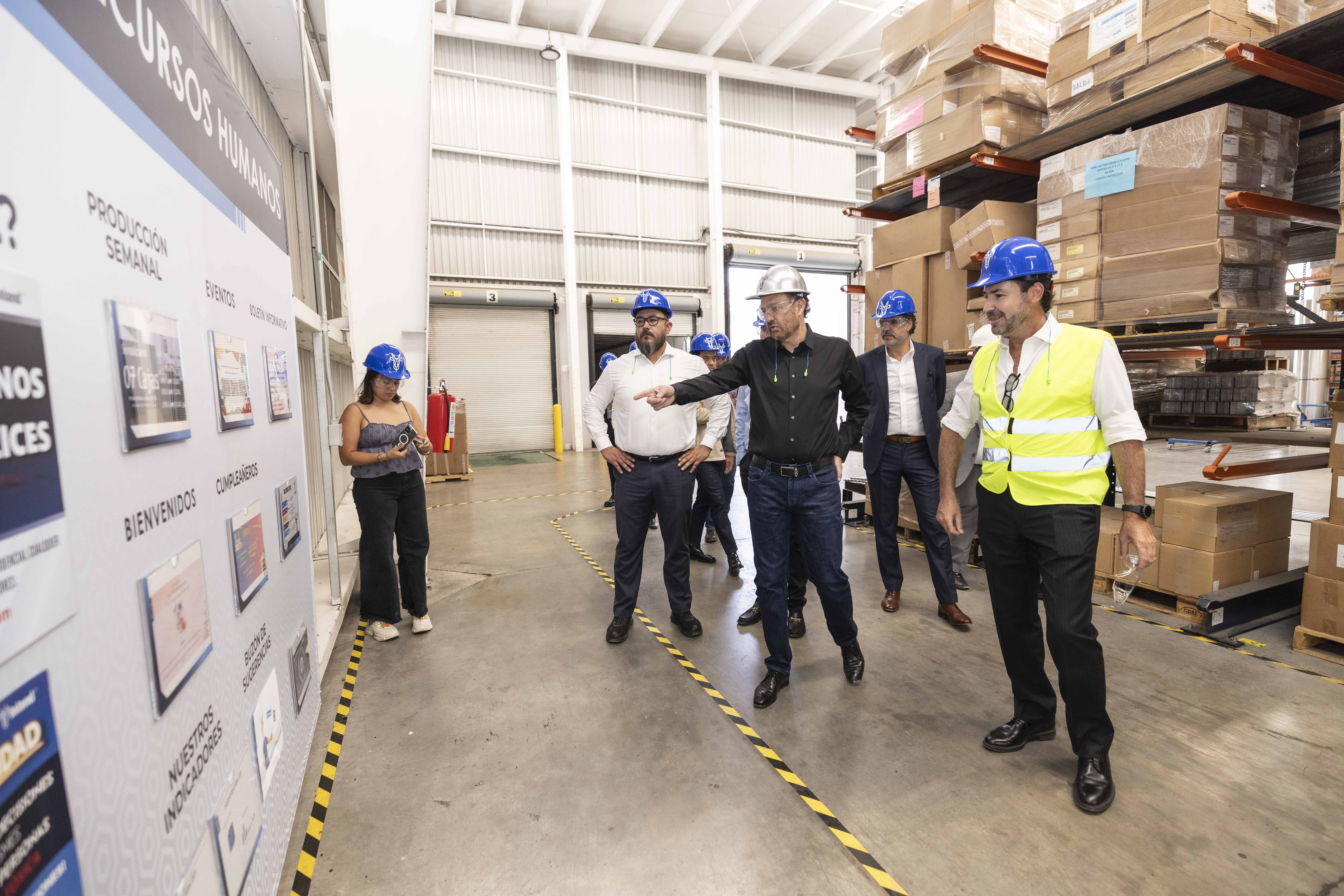 Directivos-de-INLAND-muestran-procesos-productivos-a-autoridades-queretanas-2 Directivos de INLAND muestran procesos productivos a autoridades queretanas