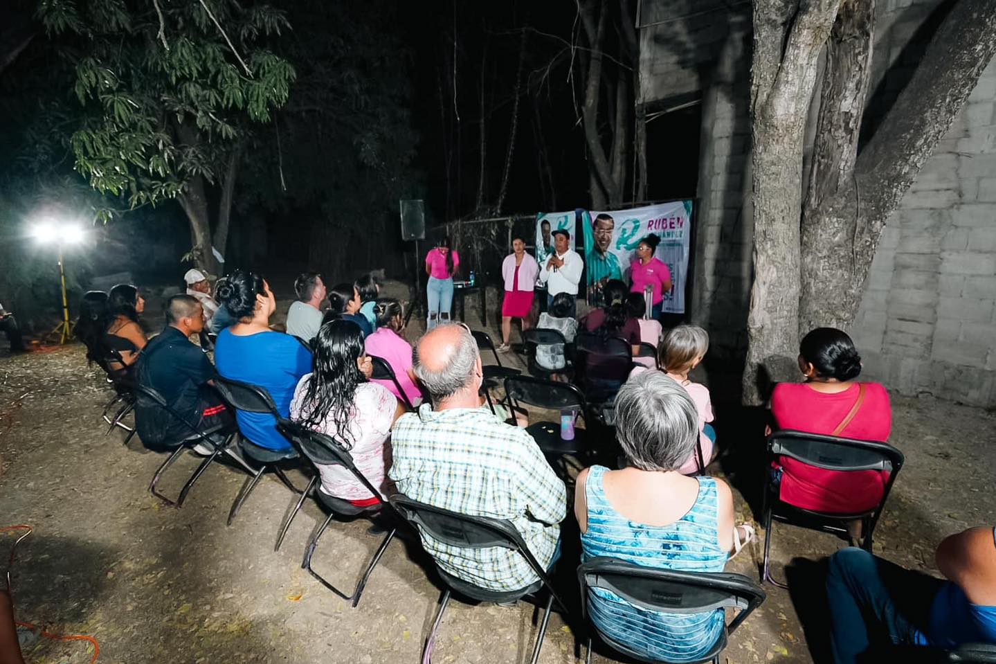 Que-no-te-digan-que-sonar-es-solo-para-los-privilegiados-trabajaremos-en-equipo-y-decidiremos-juntos-RH.-2 “Que no te digan que soñar es solo para los privilegiados, trabajaremos en equipo y decidiremos juntos”: RH.
