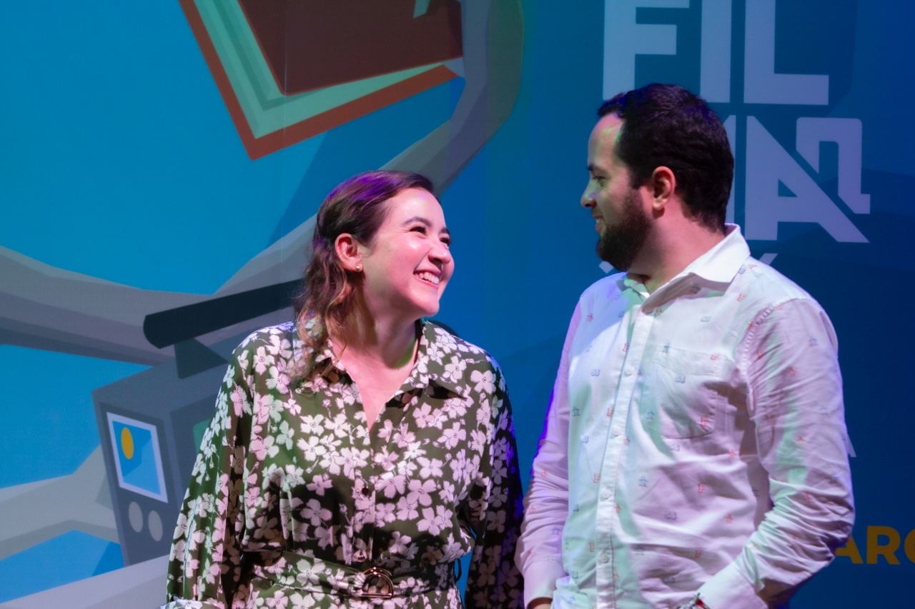 Entrega-SECULT-el-premio-al-ganador-del-Concurso-Literario-de-Cuento-Infantil-Ilustrado-2024-La-Matatena-2 Entrega SECULT el premio al ganador del Concurso Literario de Cuento Infantil Ilustrado 2024 La Matatena