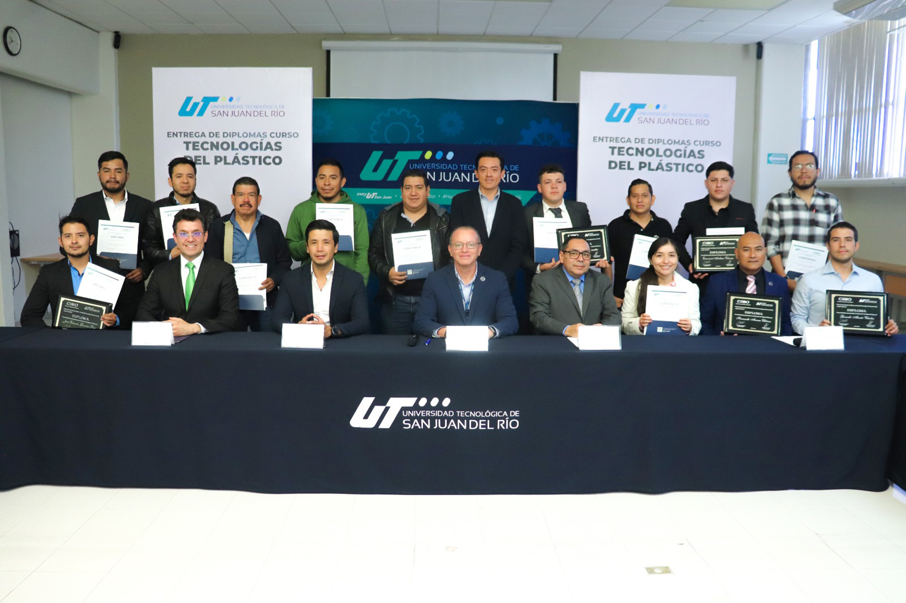Capacita-UT-San-Juan-a-empresas-del-ramo-de-plasticos Capacita UT San Juan a empresas del ramo de plásticos