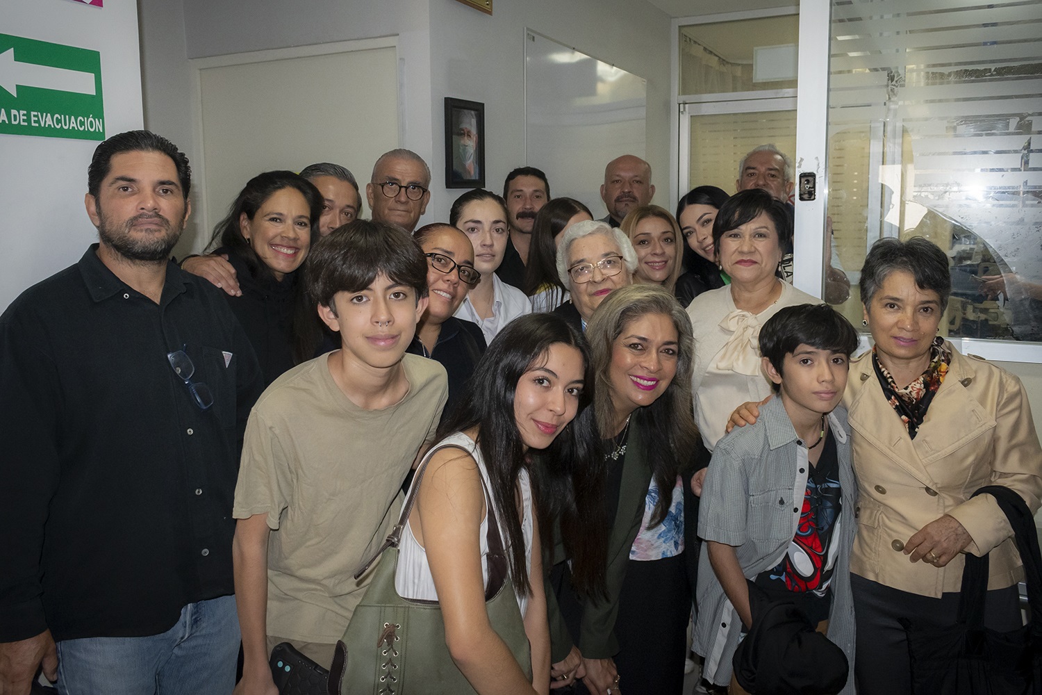 Develan-placa-del-Area-Toco-Quirurgica-del-Hospital-de-Especialidades-del-Nino-y-la-Mujer-2 Develan placa del Área Toco Quirúrgica del Hospital de Especialidades del Niño y la Mujer
