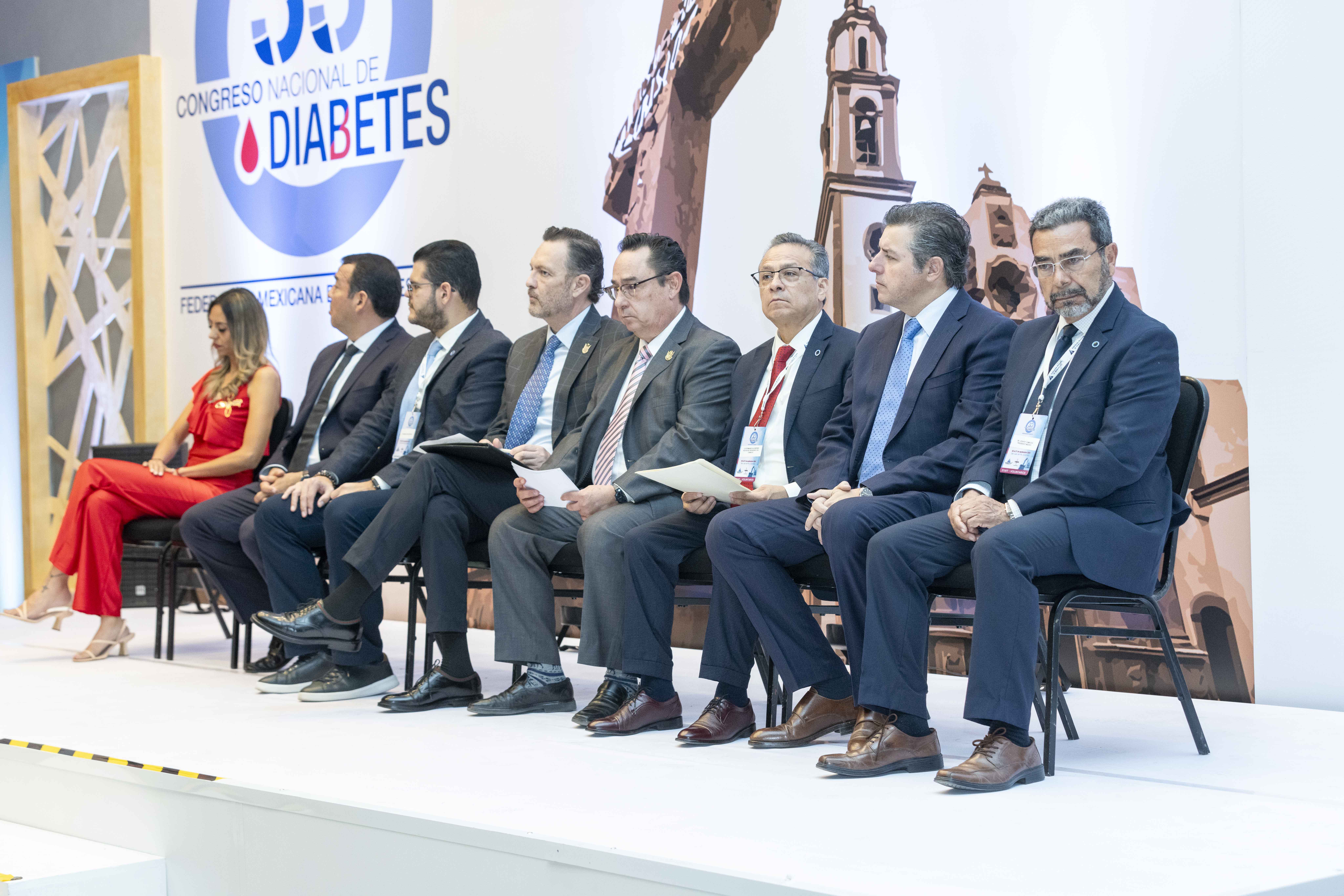 Asiste-Gobernador-a-la-inauguracion-del-XXXIII-Congreso-Nacional-de-Diabetes-2 Asiste Gobernador a la inauguración del XXXIII Congreso Nacional de Diabetes