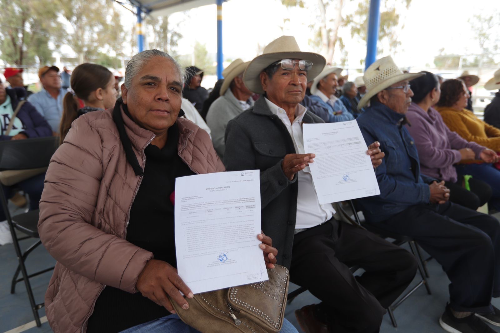 Entrega-SEDEA-avisos-de-autorizacion-de-apoyo-estatal-en-cuatro-municipios Entrega SEDEA avisos de autorización de apoyo estatal en cuatro municipios