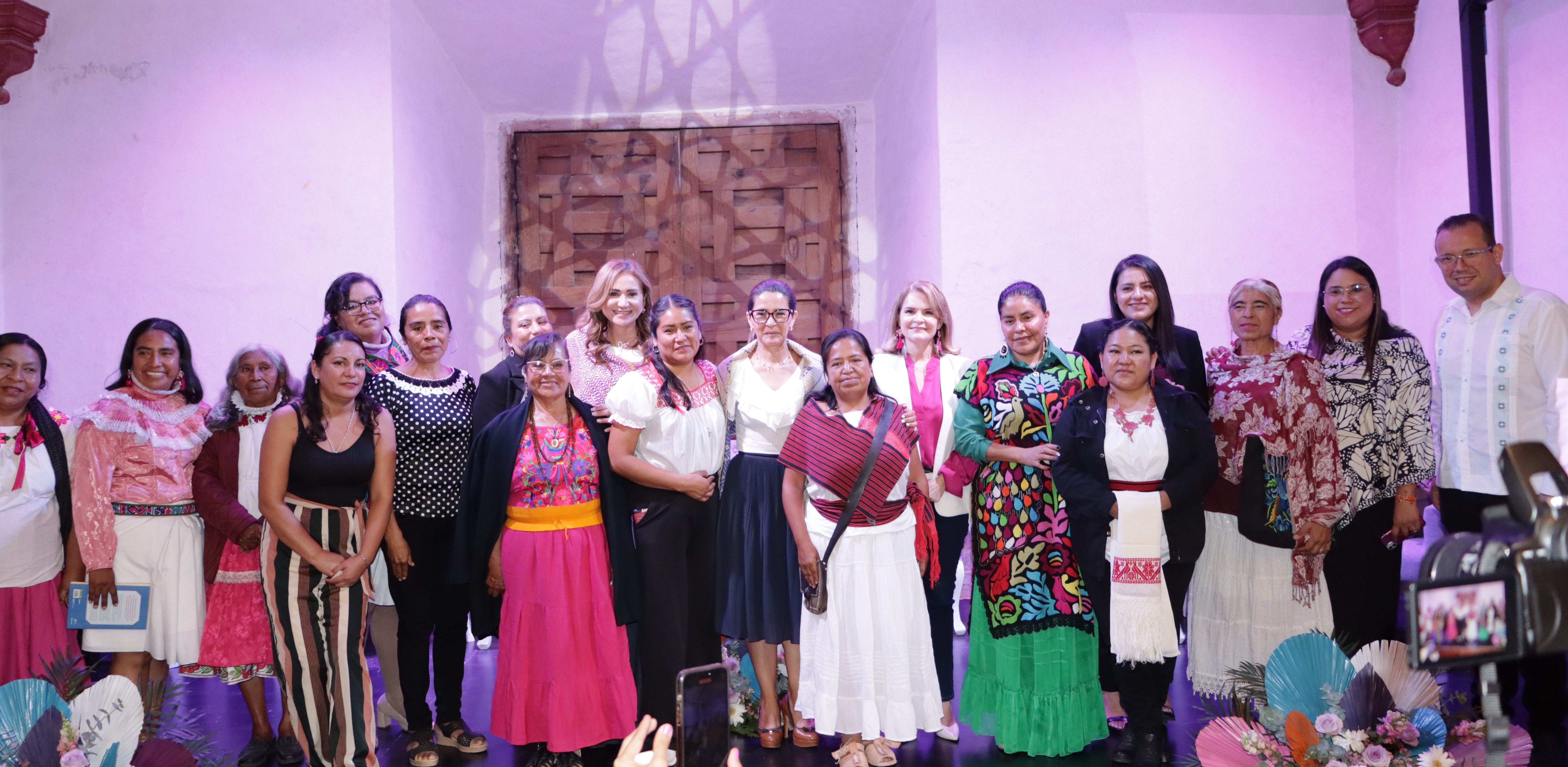 IEEQ-Visibiliza-la-Participacion-Politica-de-Mujeres-Indigenas-en-Queretaro-2 IEEQ Visibiliza la Participación Política de Mujeres Indígenas en Querétaro