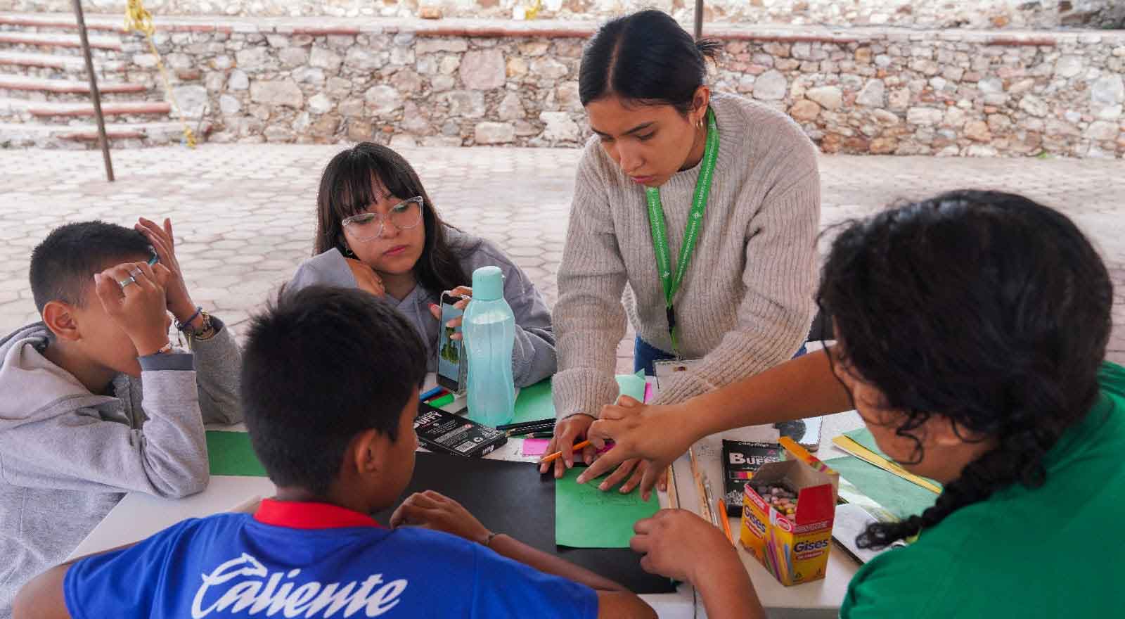 La-UAQ-presenta-los-resultados-del-programa-de-Trabajo-Comunitario-2024-en-su-35-aniversario-2 La UAQ presenta los resultados del programa de Trabajo Comunitario 2024 en su 35 aniversario