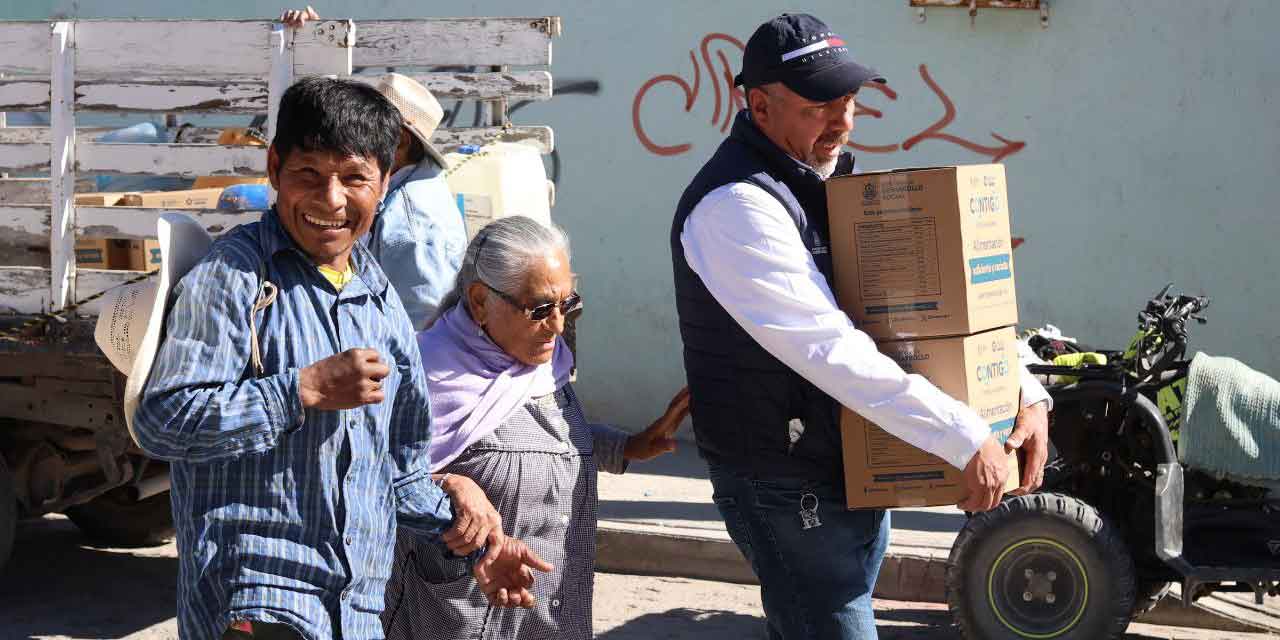 Entrega-SEDESOQ-apoyos-alimentarios Entrega SEDESOQ apoyos alimentarios en El Marqués