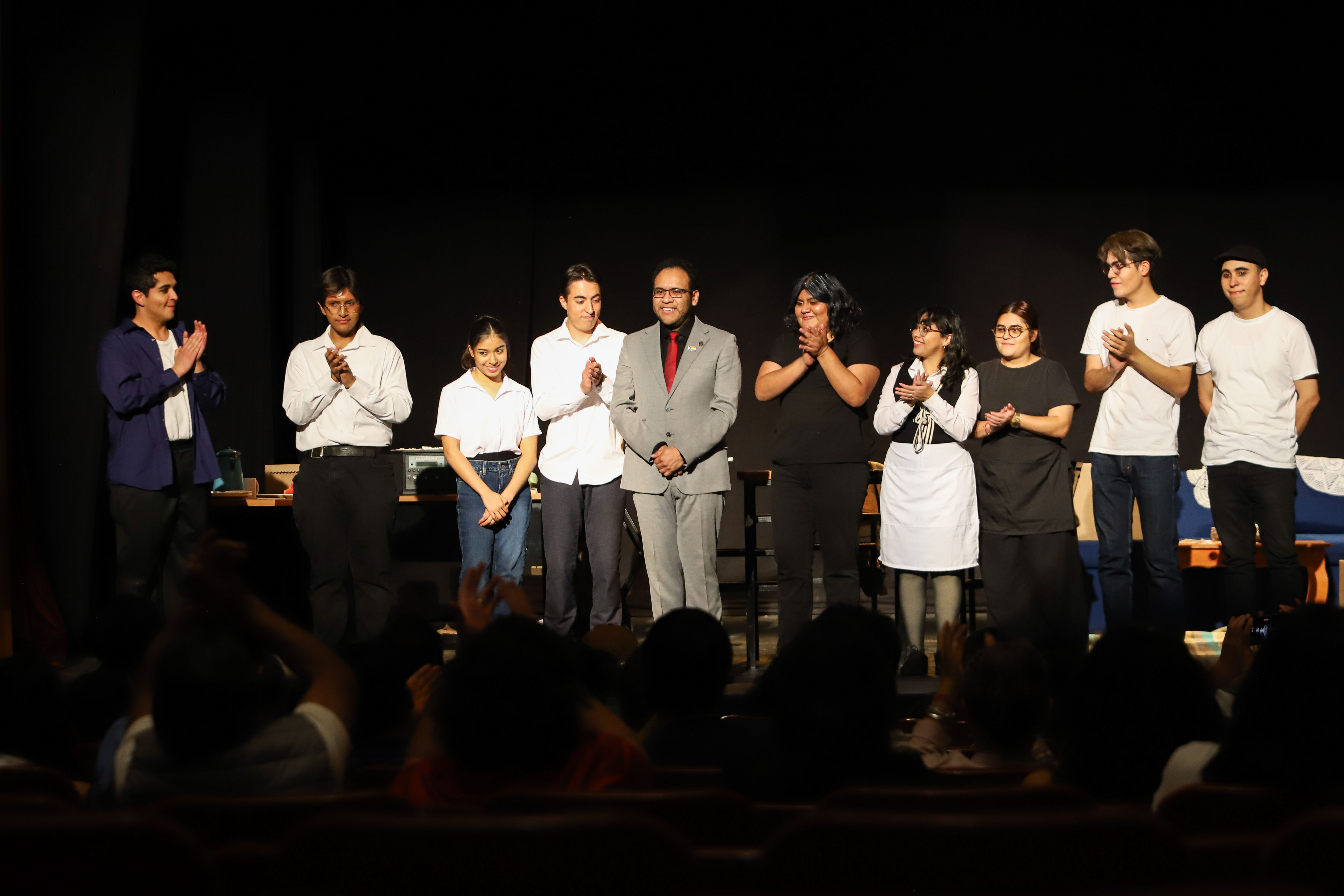 UAQ-invita-a-la-reflexion-con-la-obra-teatral UAQ invita a la reflexión con la obra teatral “Una pasa en el sol”