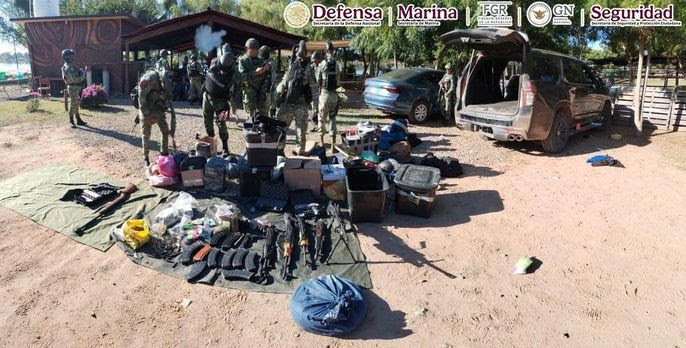 Fuerzas-de-seguridad-detienen-a-tres-hombres-armados-en-Mazatlan-Sinaloa-3 Fuerzas de seguridad detienen a tres hombres armados en Mazatlán, Sinaloa