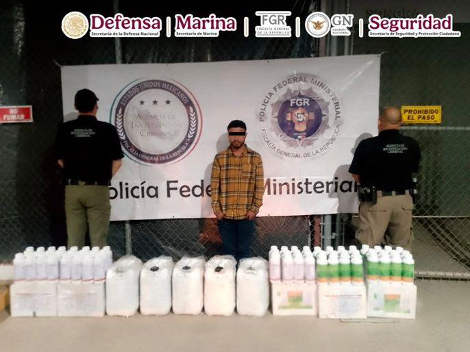 Aseguran-mas-de-150-litros-de-metanfetamina-liquida-en-Sonora Aseguran más de 150 litros de metanfetamina líquida en Sonora