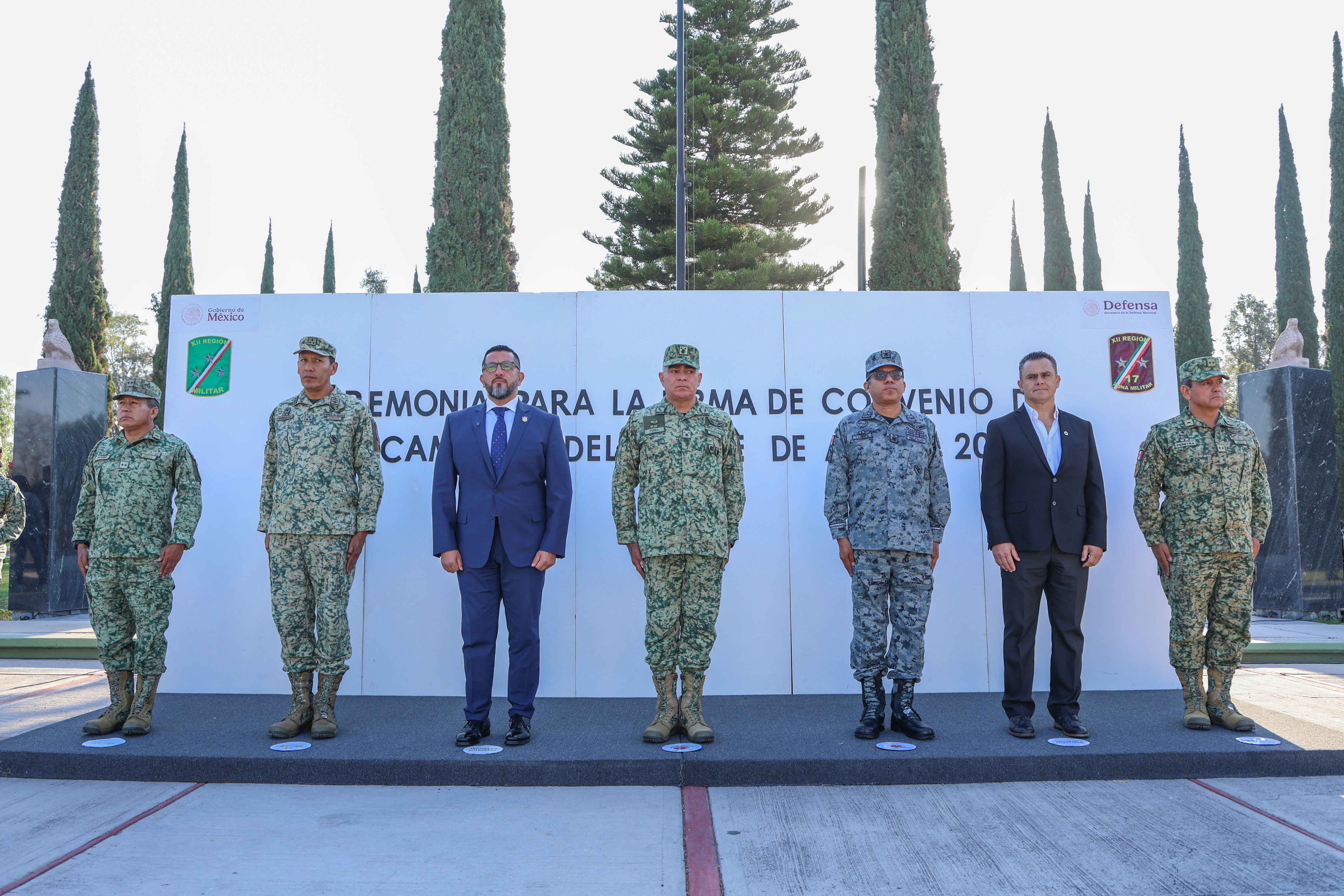 Implementan-Estado-y-XVII-Zona-Militar-el-programa-Cambia-tu-arma-por-la-paz-2 Implementan Estado y XVII Zona Militar el programa Cambia tu arma por la paz