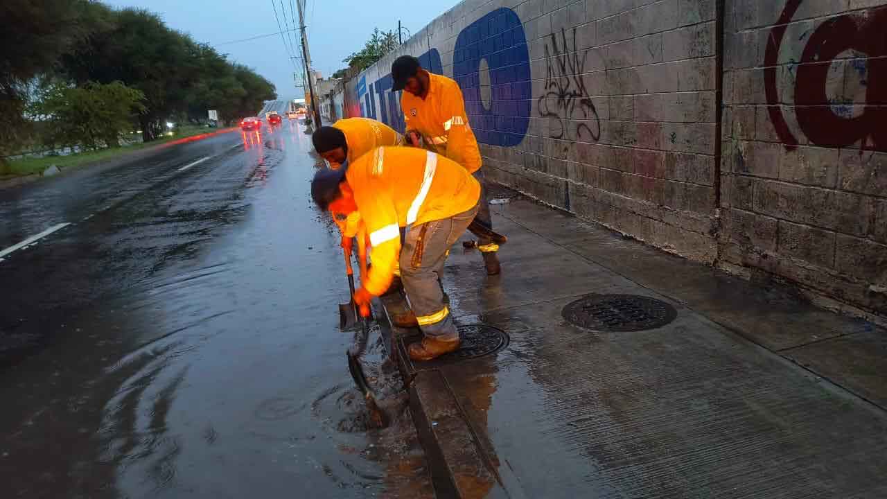 Refuerza-CEI-mantenimiento-vial-por-temporada-de-lluvias-2 Refuerza CEI mantenimiento vial por temporada de lluvias