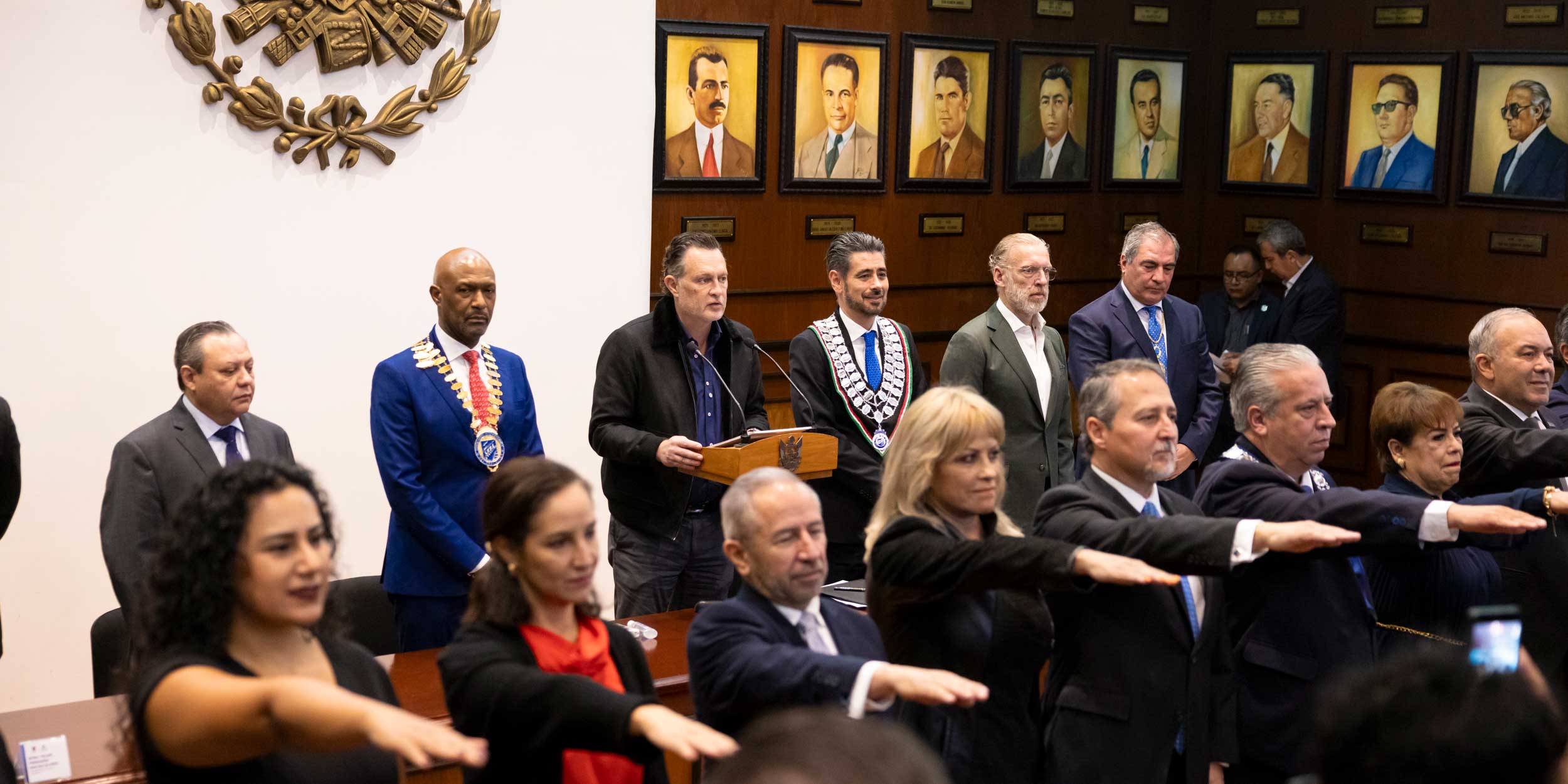 Kuri-toma-protesta-a-consejo-de-SKAL-2 ✈️? ¡Querétaro, destino mundial! Kuri toma protesta a consejo de SKÅL