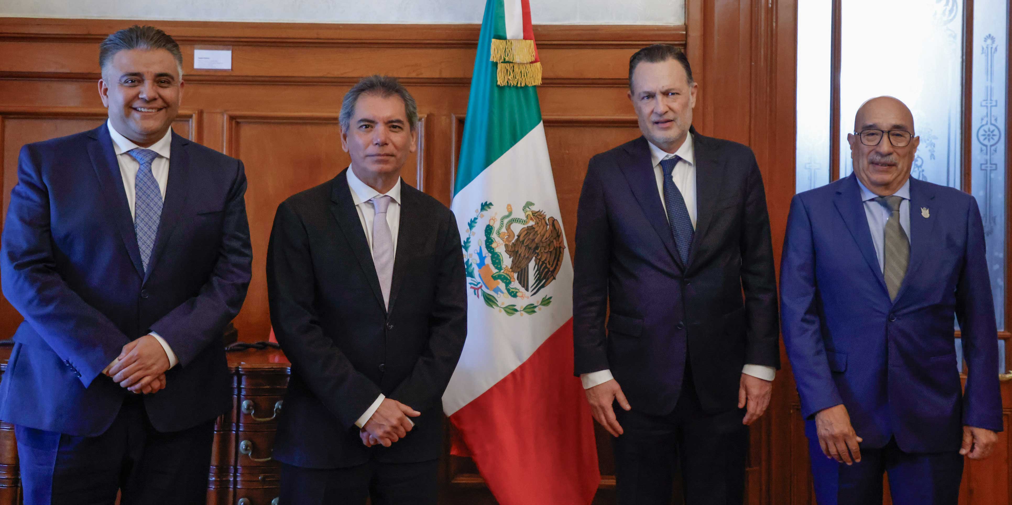 Se-reune-Gobernador-Mauricio-Kuri-con-el-titular-de-la-Secretaria-de-Hacienda ?? Se reúne Gobernador Mauricio Kuri con el titular de la Secretaría de Hacienda