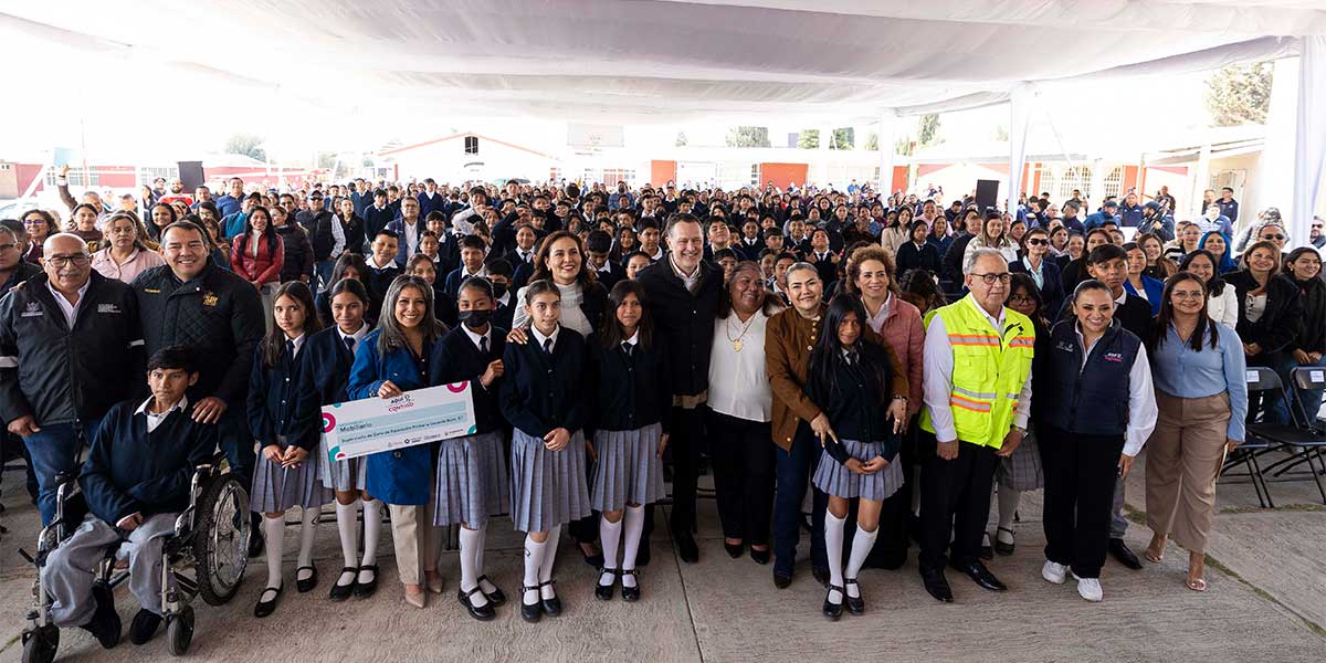 Fortalece-Gobernador-Mauricio-Kuri-escuelas-en-San-Juan-del-Rio-con-nueva-infraestructura-y-equipamiento-2 ?? Fortalece Gobernador Mauricio Kuri escuelas en San Juan del Río con nueva infraestructura y equipamiento