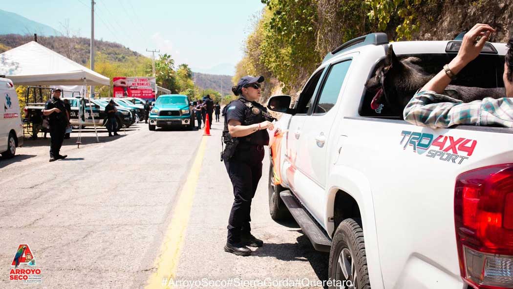 Arroyo-Seco-implementa-operativo-de-Semana-Santa-con-mas-de-100-elementos-para-reforzar-la-seguridad2 Arroyo Seco implementa operativo de Semana Santa con más de 100 elementos para reforzar la seguridad