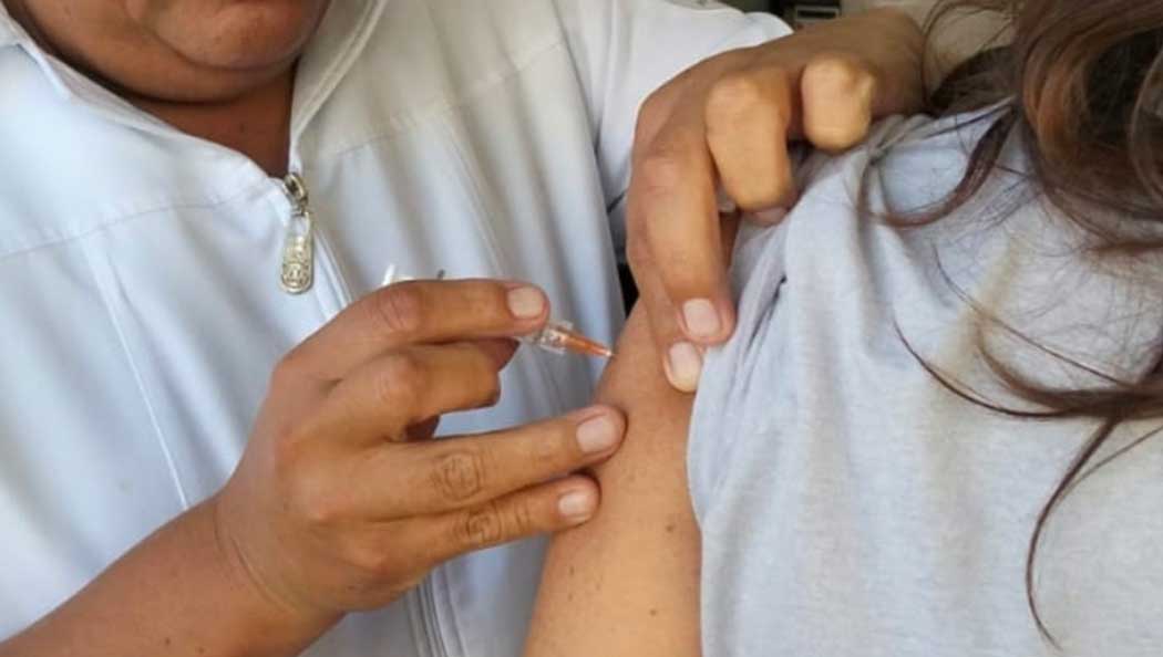 SESA-reporta-avance-del-96-en-vacunacion-contra-influenza SESA reporta avance del 96.6% en vacunación contra influenza y mantiene vigilancia epidemiológica en Querétaro