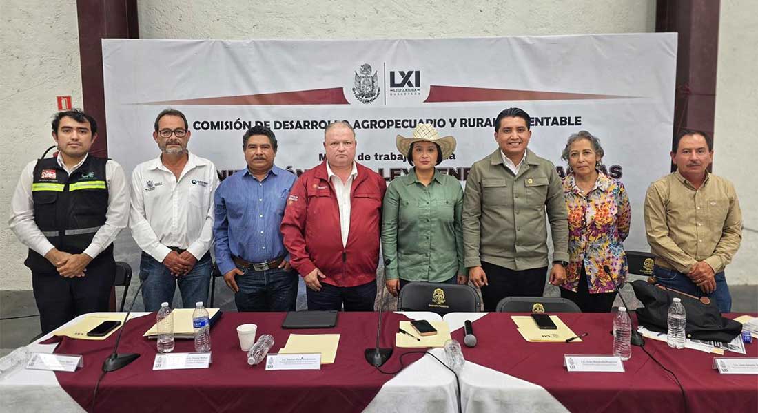 Sully-Mauricio-impulsa-en-Ezequiel-Montes ¡Agua para todos! Sully Mauricio impulsa en Ezequiel Montes una legislación hídrica con visión social
