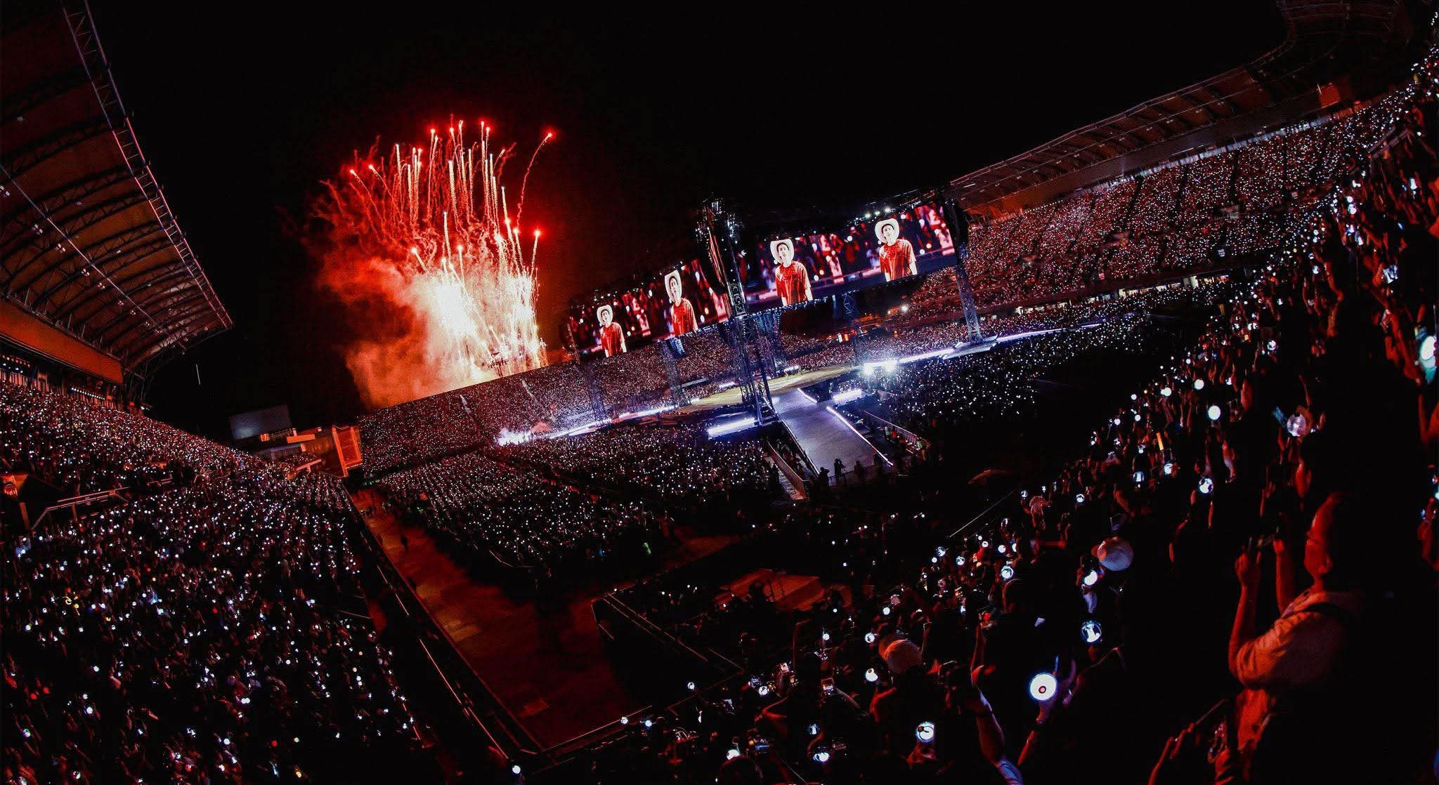 BTS-frente-a-60-mil-personas-en-su-primer-presentacion-en-el-Estadio-GNP-CDMX BTS frente a 60 mil personas en su primer presentación en el Estadio GNP, CDMX
