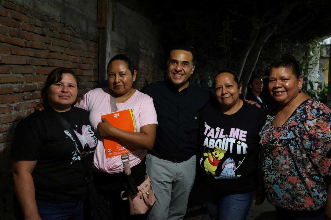 Convive-Luis-Nava Convive Luis Nava con mamás de Reforma Agraria