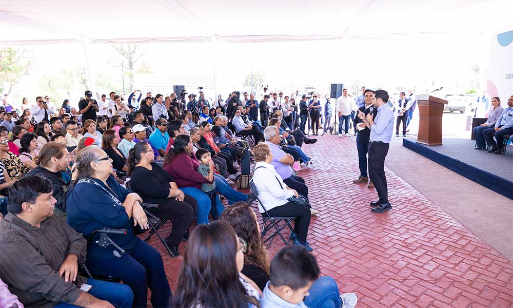 Impulso-al-comercio-en-San-Juan- Impulso al comercio en San Juan del Río: Entregan rehabilitación del Tianguis Fundadores