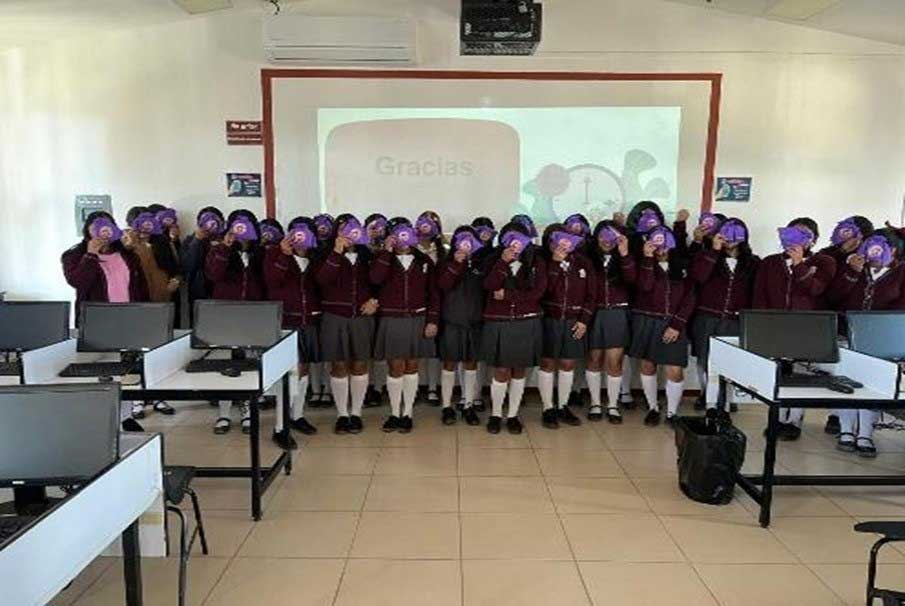 Mundial-de-la-Salud-Menstrual-bajo-el-lema-2 Se suma SESA Querétaro al Día Mundial de la Salud Menstrual bajo el lema “Menstruar es normal, hablarlo también”