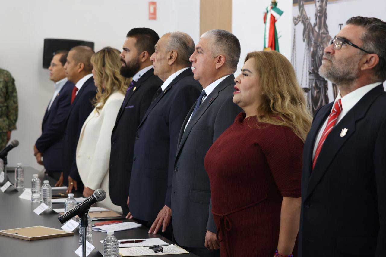 Renuevan-dirigencia-de-la-CONCAAM-2 Renuevan dirigencia de la CONCAAM en Querétaro; Congreso los convoca a foros sobre la Ley Orgánica del Poder Judicial