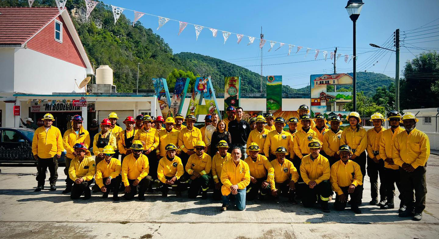 Valle-Verde-honra-a-los-heroes-caidos-en-el-incendio-forestal-de-201900002 Valle Verde honra a los héroes caídos en el incendio forestal de 2019