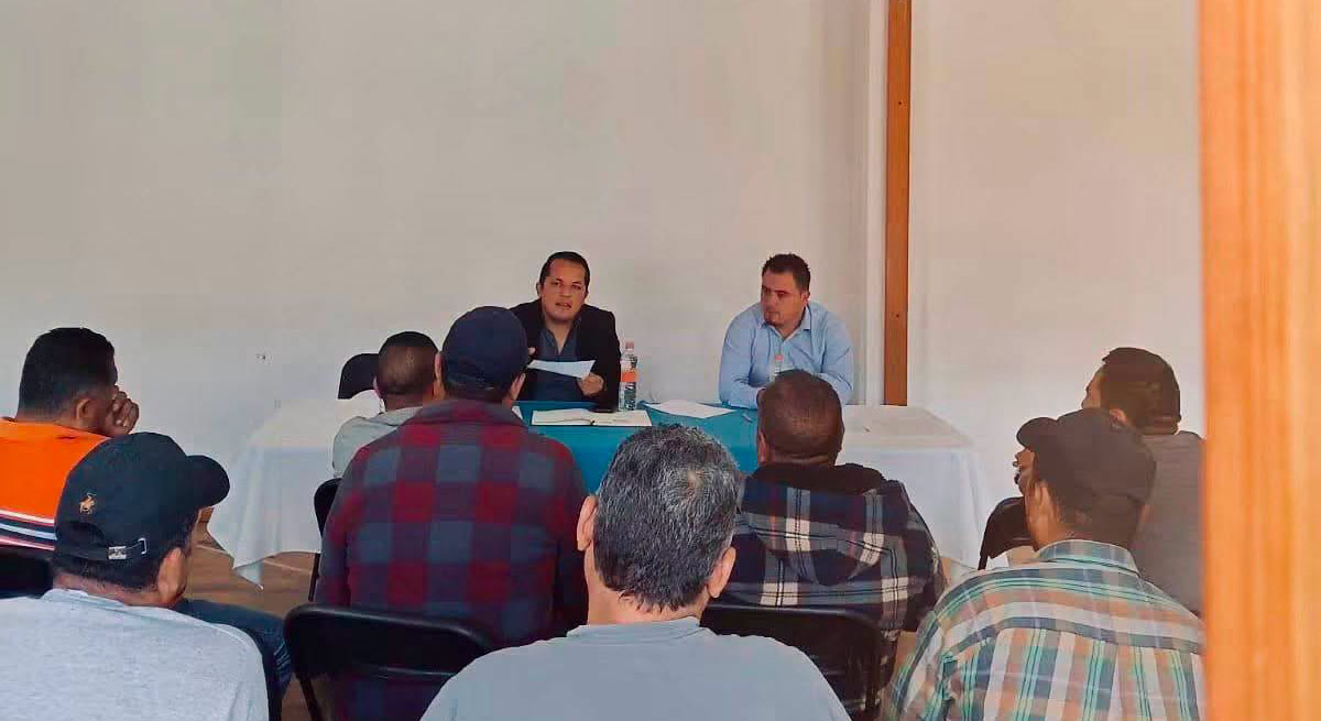 Gobierno_de_Pinal_fortalece_el_dialogo_con_taxistas_del_municipio00002.png Gobierno de Pinal fortalece el diálogo con taxistas del municipio