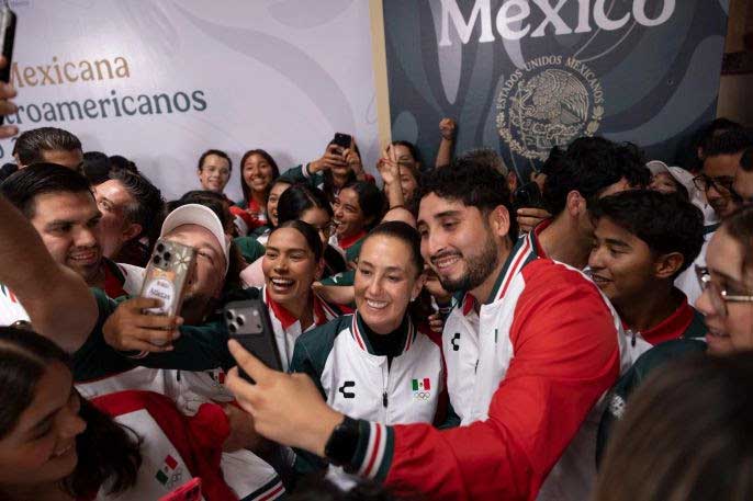Abanderan-a-la-Delegacion-Mexicana-para-los-XXV-2 Abanderan a la Delegación Mexicana para los XXV Juegos Centroamericanos y del Caribe Santo Domingo 2026