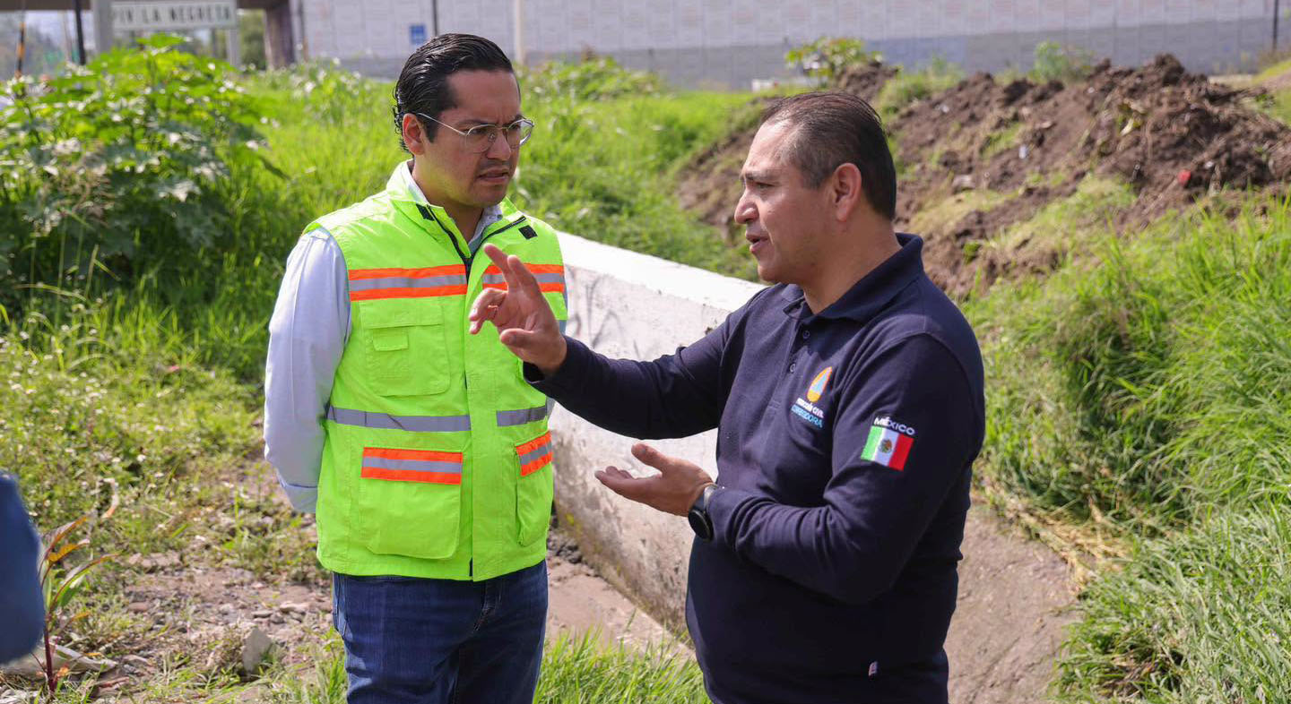 Chepe-Guerrero-supervisa-carcamos-y-obras-pluviales-para-prevenir-inundaciones-en-Corregidora00002.png Chepe Guerrero supervisa cárcamos y obras pluviales para prevenir inundaciones en Corregidora