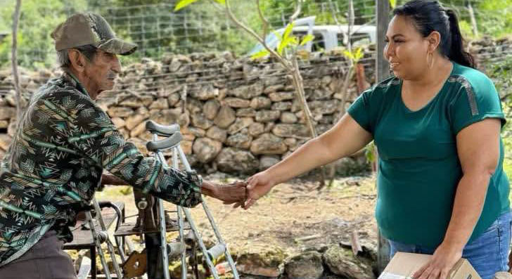 DIF_Arroyo_Seco_entrega_despensas_a_familias_de_Conca_Mesas_de_Agua_Fria_y_El_Refugio00002.png DIF Arroyo Seco entrega despensas a familias de Conca, Mesas de Agua Fría y El Refugio