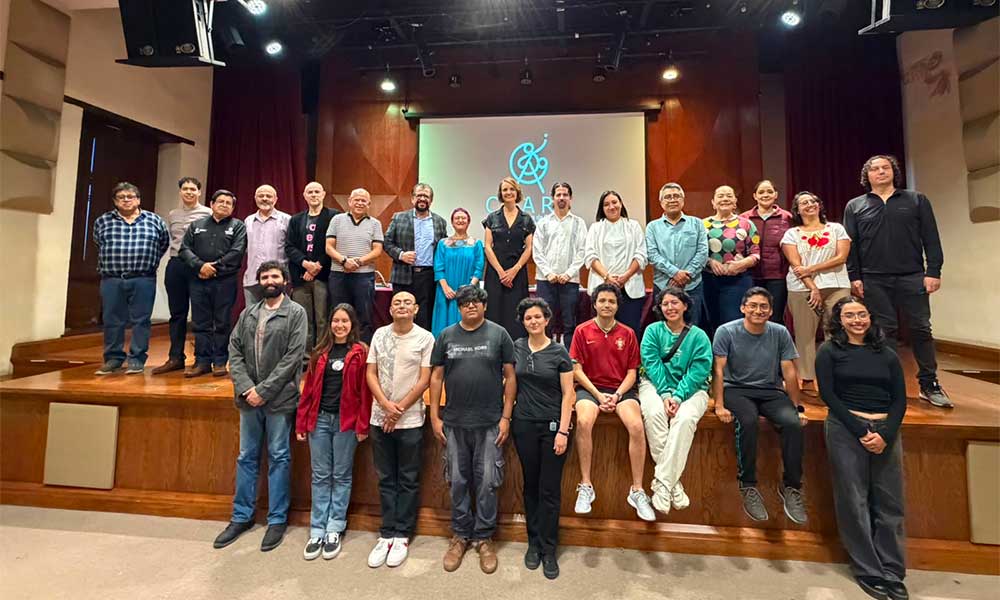 Destaca-Ana-Paola-2 Destaca Ana Paola López Birlain a la Escuela de Laudería como un orgullo para Querétaro
