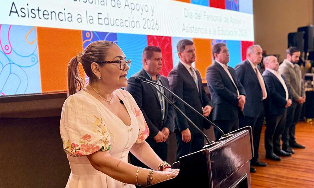 Reconoce-USEBEQ-trayectoria-2 Reconoce USEBEQ trayectoria de 565 trabajadores de apoyo a la educación